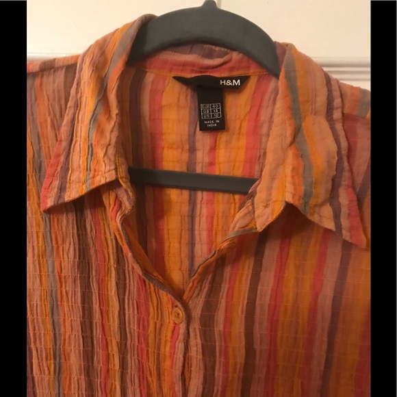 CROPPED BUTTON DOWN BRIGHT TOP - Picture 2 of 4